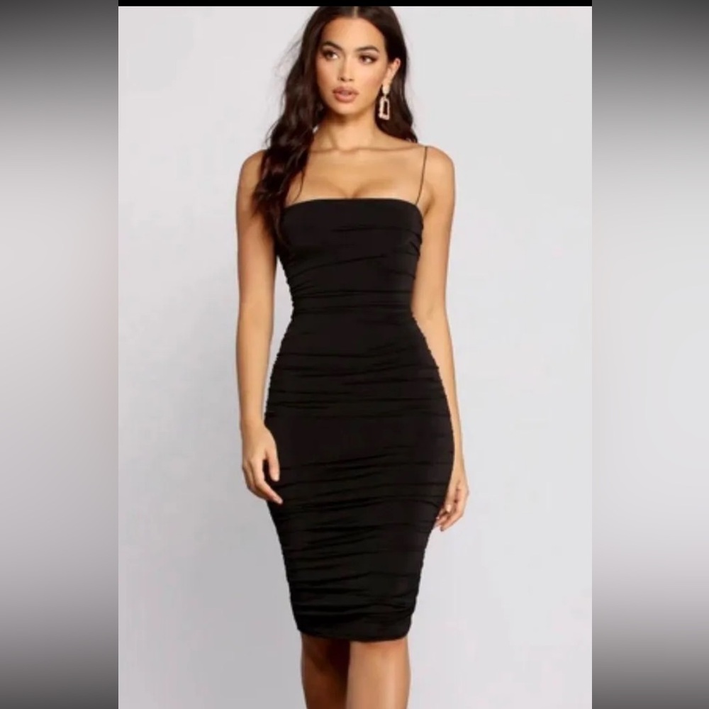 Black midi Windsor Dress